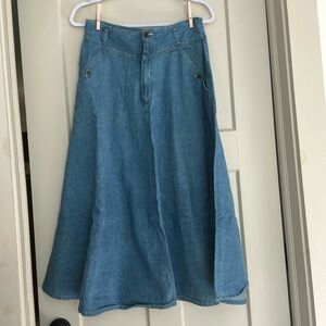 Vintage Modern Essentials Collection Denim Prairie Skirt with High Waist - 14